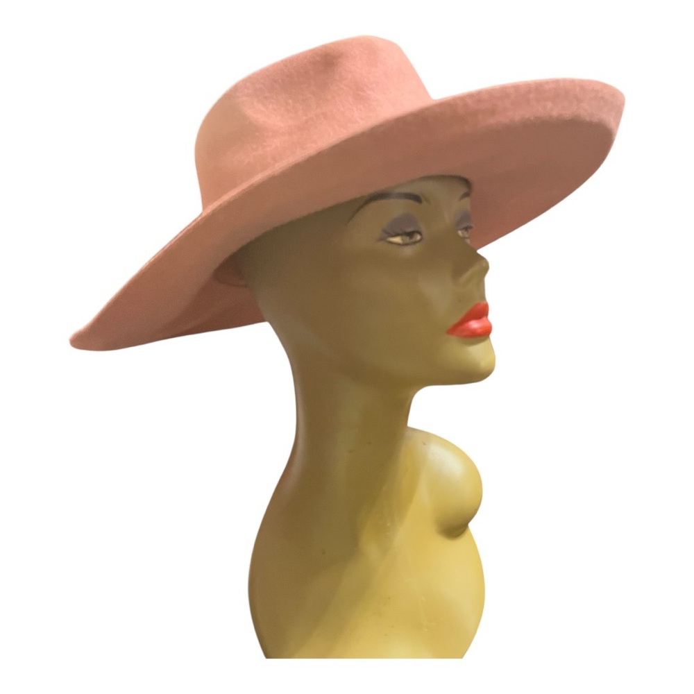 Universal Thread Salmon Wide-Brim Hat